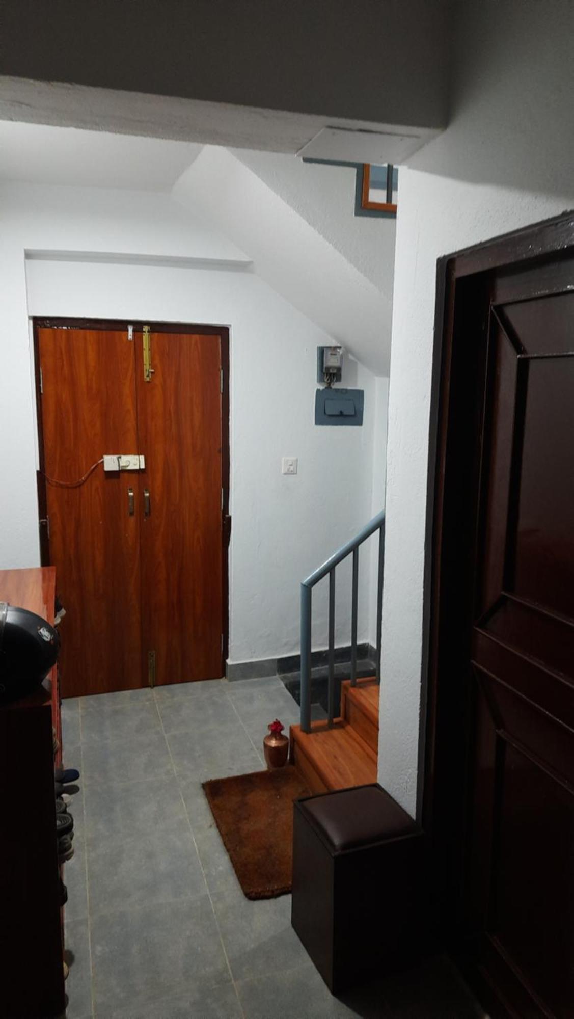 Abhi B & B Katmandú Exterior foto